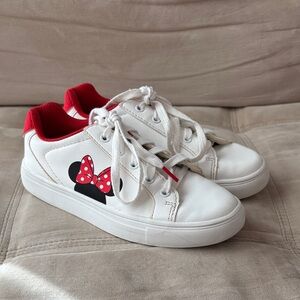 Girl’s Disney White and Red Sneakers Minnie Mouse Size 2